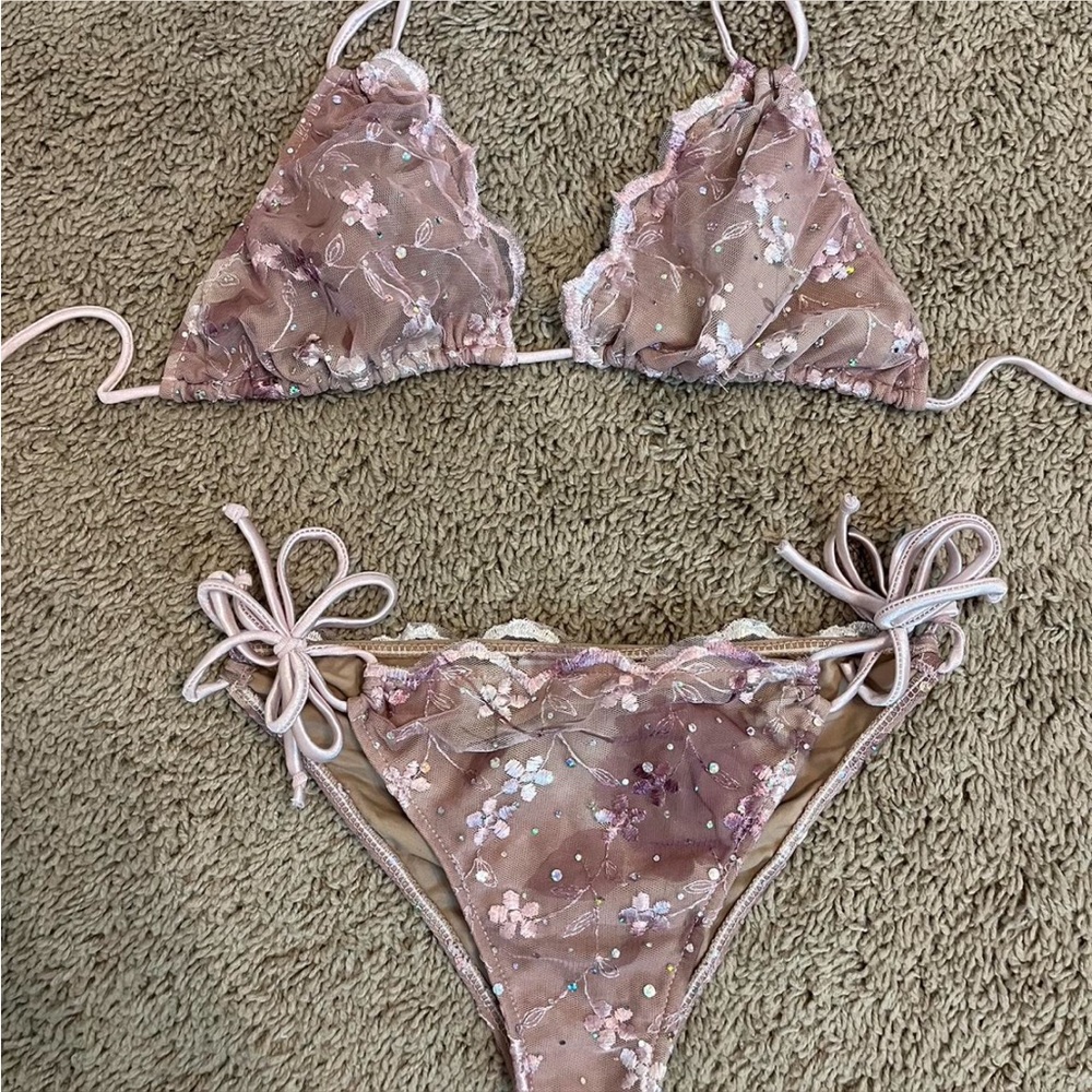 Beach Bunny Floral Bikini Set